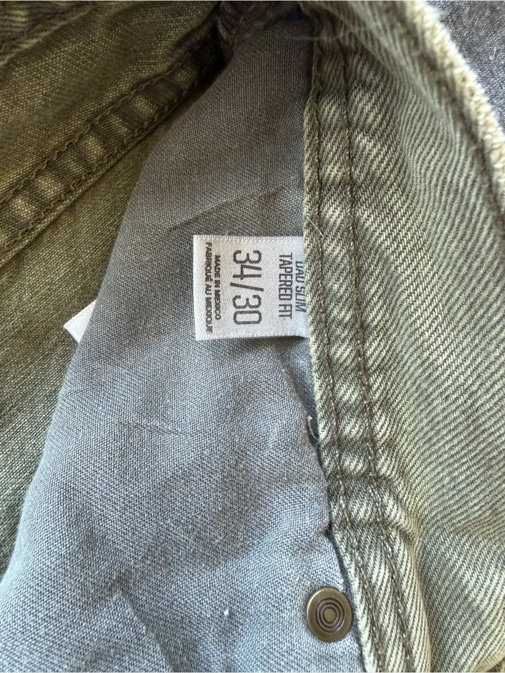 BDG Slim Straight Jeans in Olive